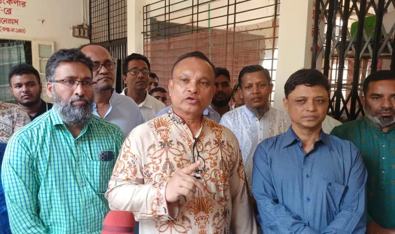 স্বাস্থ্যসেবাকে জনগণের দোরগোড়ায় পৌঁছে দেওয়া হবে : ড. জিয়াউদ্দিন হায়দার